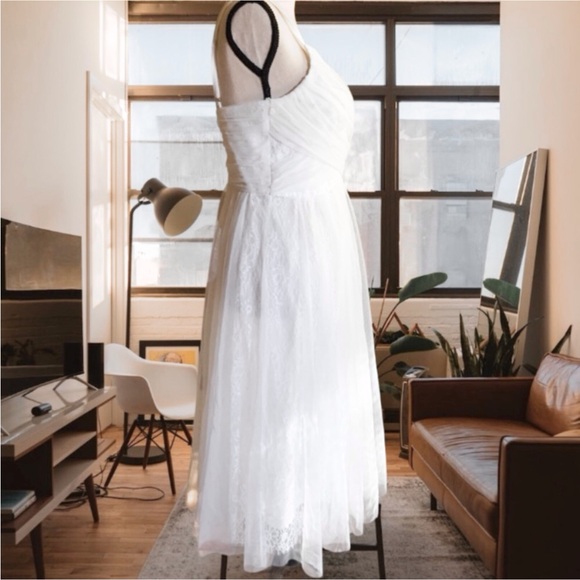 Aqua White Lace Mid Calf Fit & Flare Dress Size 6 - Picture 5 of 14